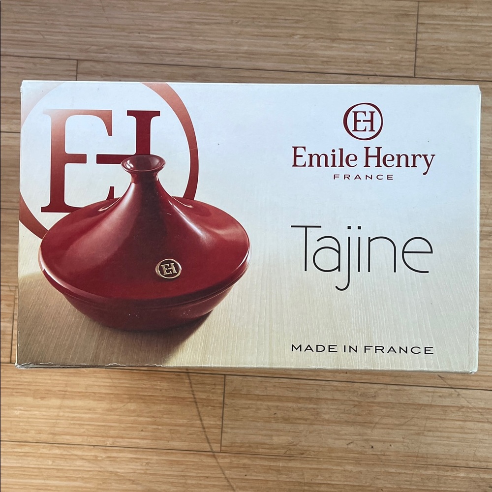 Emile Henry France | 2.1 quart tagine | NIB